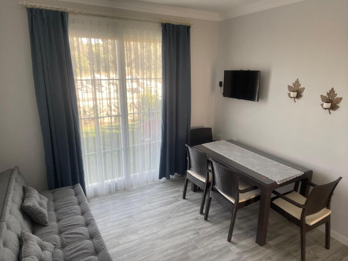 Merlin Apart Otel Карабурун Екстериор снимка